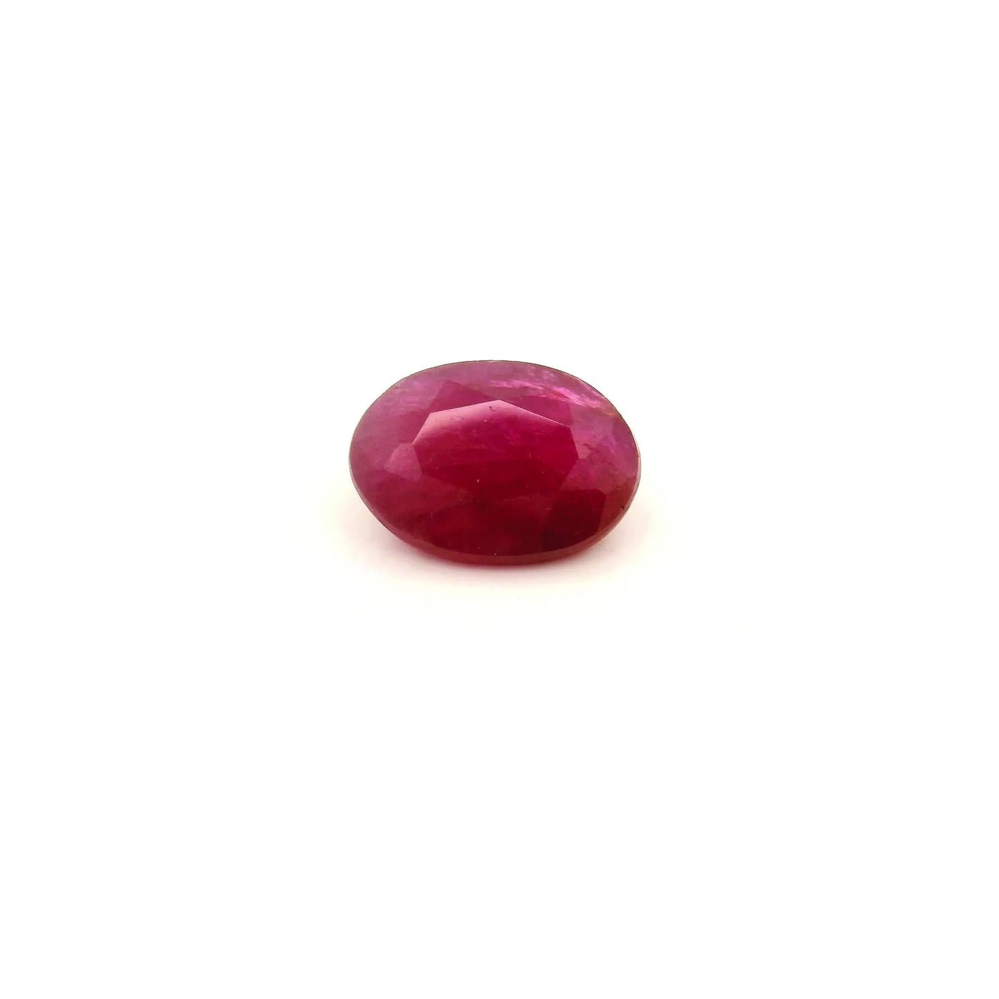1.03ct Oval Natural Ruby (Colour Red, Clarity Moderately Included, Cut Faceted)