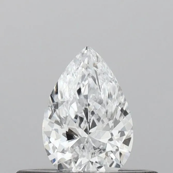 0.30ct Pear Lab Grown Diamond (Colour E, Clarity VVS2, IGI Certified)