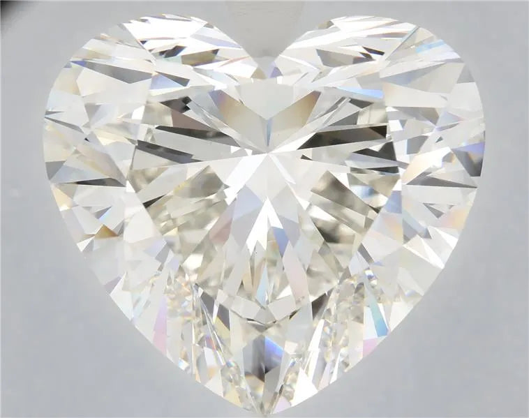 43.50ct Heart Lab Grown Diamond (Colour H, Clarity VVS2, IGI Certified)