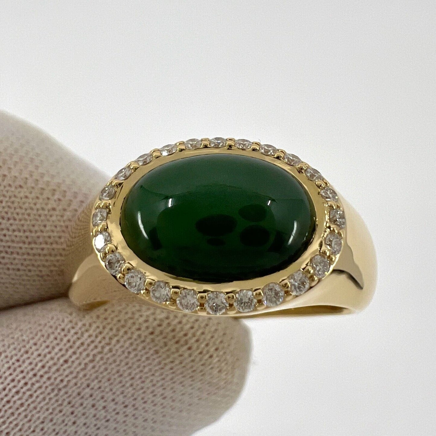 GIA Certified Jadeite A Grade Jade 4.06ct Untreated Yellow Gold Oval Signet Ring