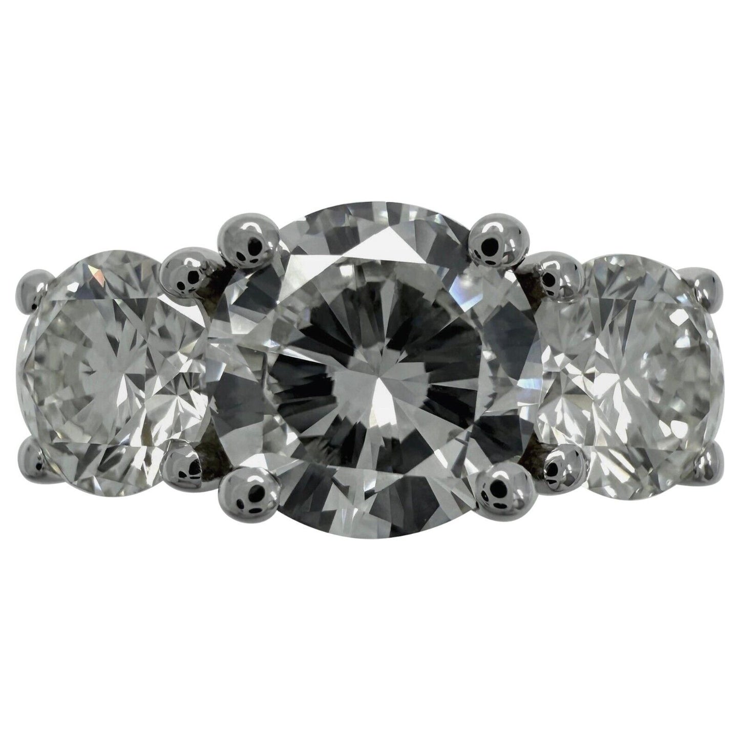 2.07ct GIA Certified Natural Diamond Round VS1 18k White Gold Three Stone Ring