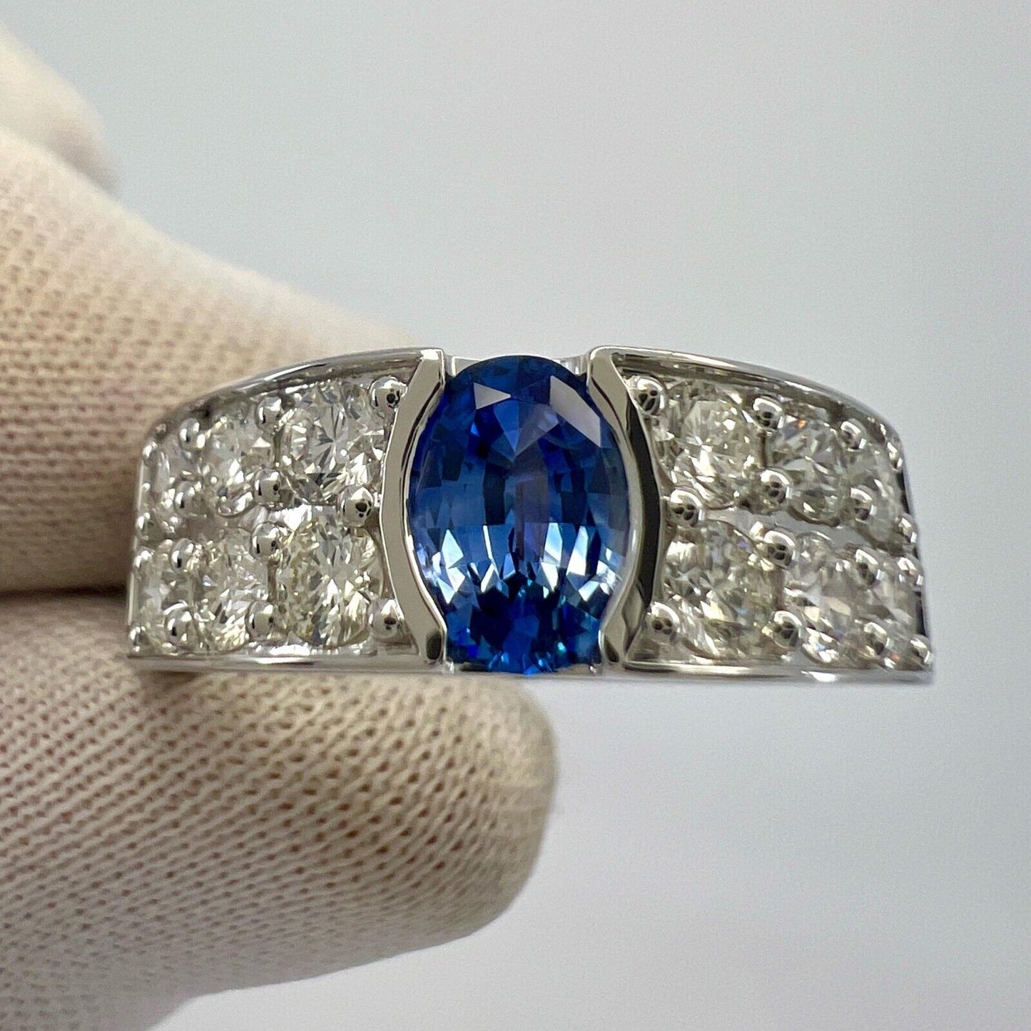 1.68ct Fine Cornflower Blue Ceylon Sapphire Diamond 18k White Gold Signet Ring