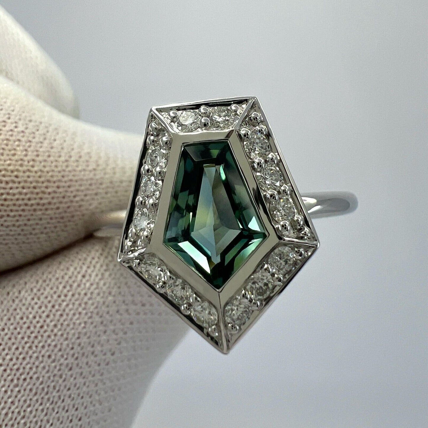 GIA Certified 1.35ct Untreated Sapphire Green Blue & Diamond 18k White Gold Ring