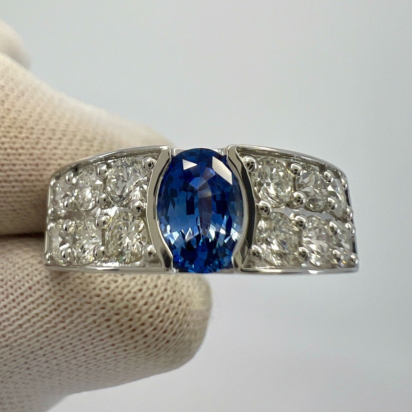 1.68ct Fine Cornflower Blue Ceylon Sapphire Diamond 18k White Gold Signet Ring