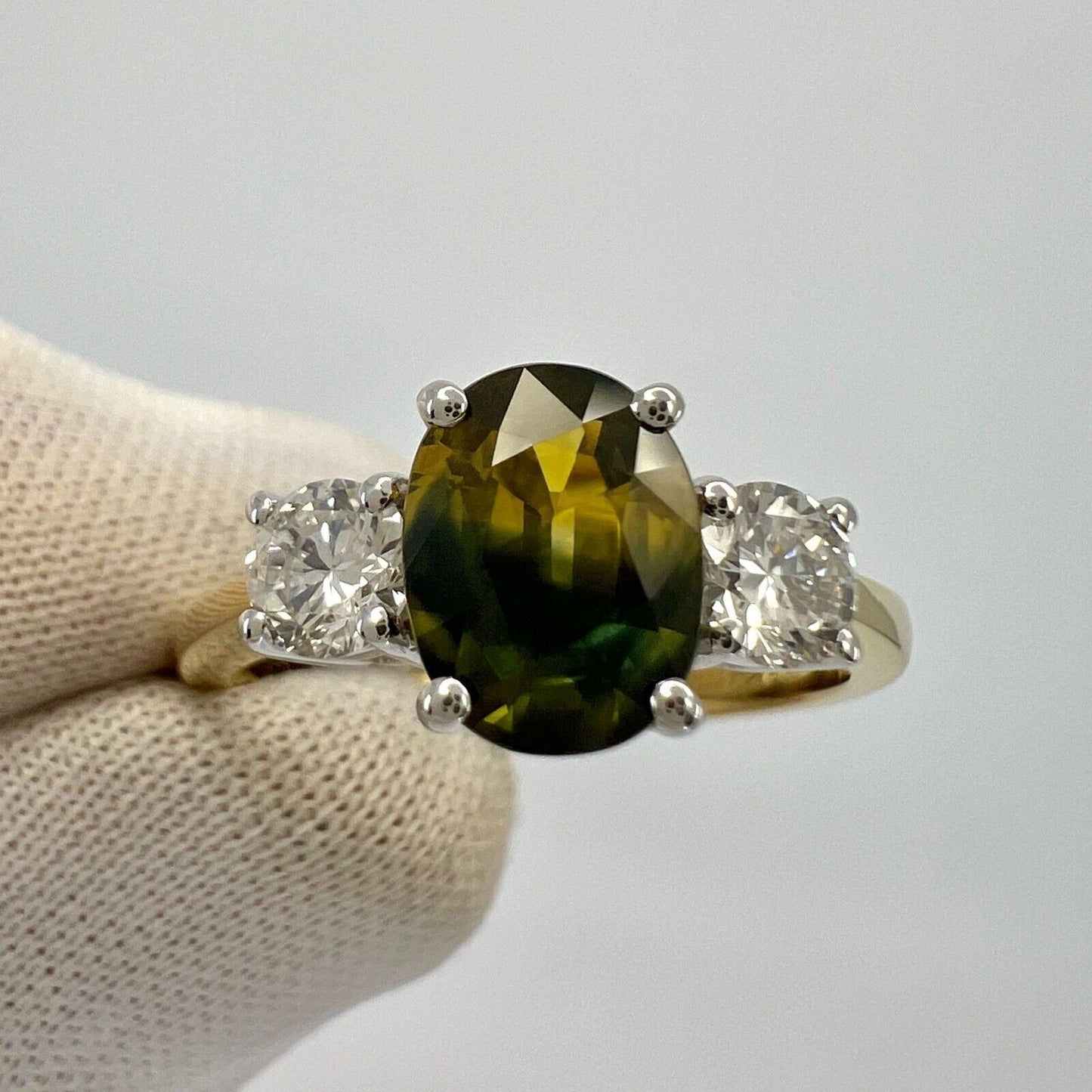 GIA Certified 2.01ct Yellow Blue Australian Parti Sapphire Gold Three Stone Ring