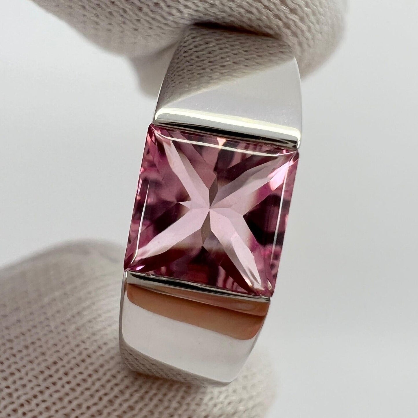 Vintage Cartier Vivid Pink Tourmaline 18 Karat White Gold Tank Band Ring 50