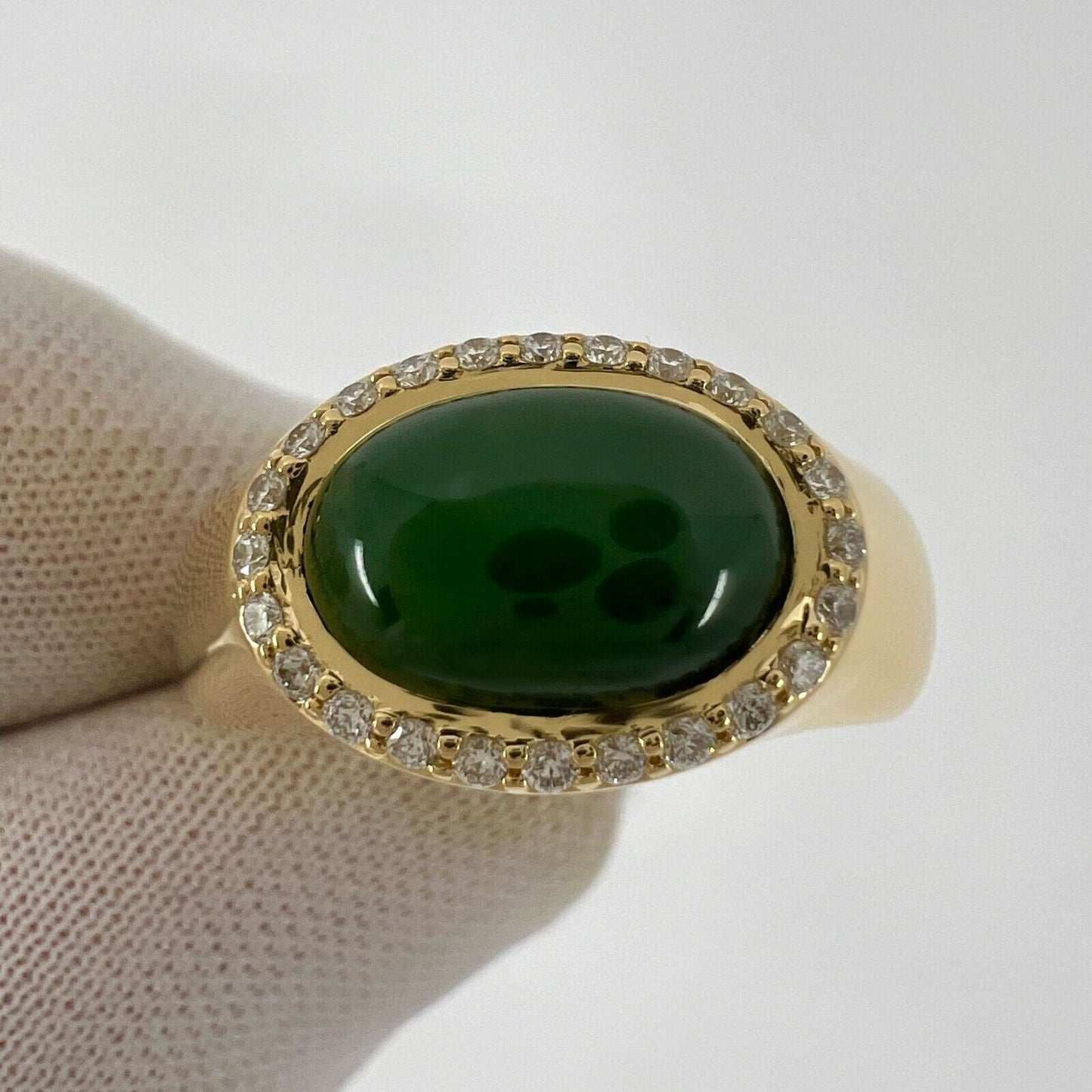 GIA Certified Jadeite A Grade Jade 4.06ct Untreated Yellow Gold Oval Signet Ring
