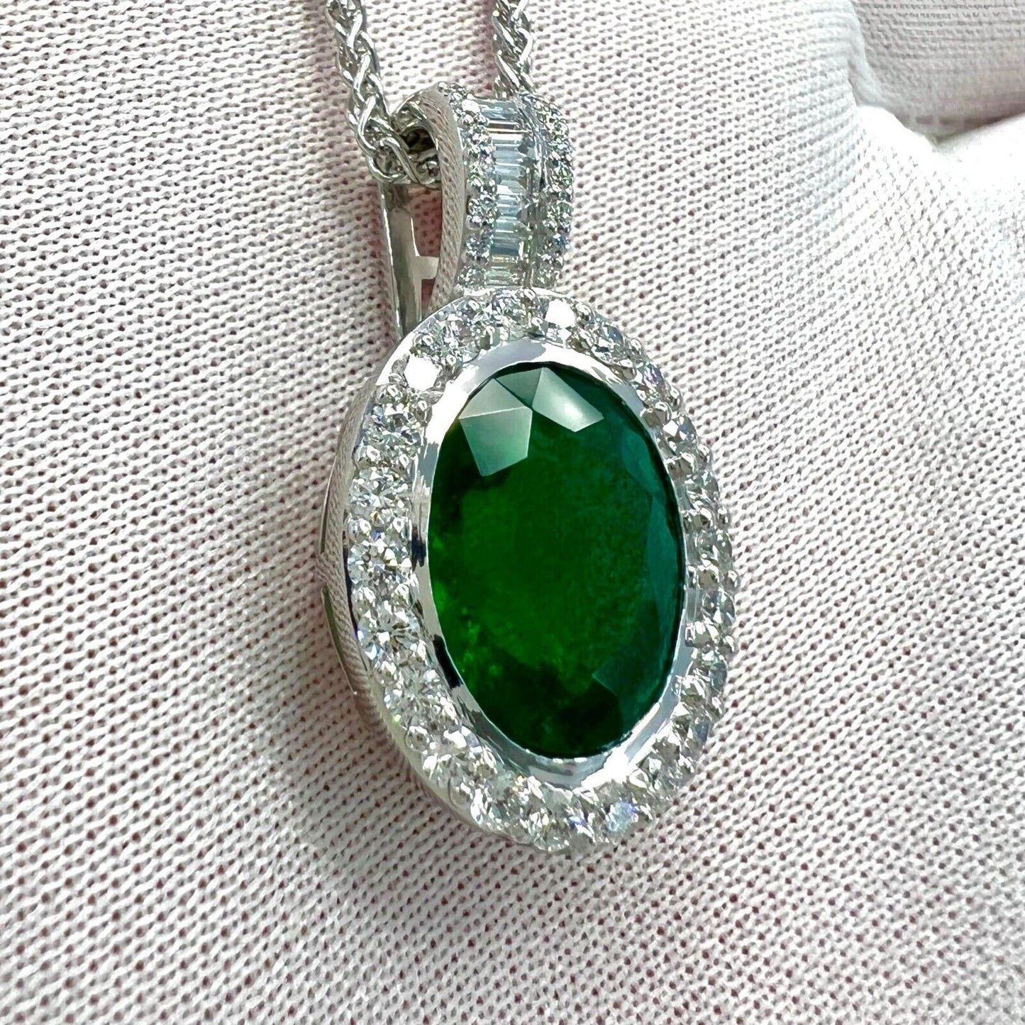 6.06ct GIA Certified Oval Cut Emerald & Diamond 18k White Gold Pendant Necklace