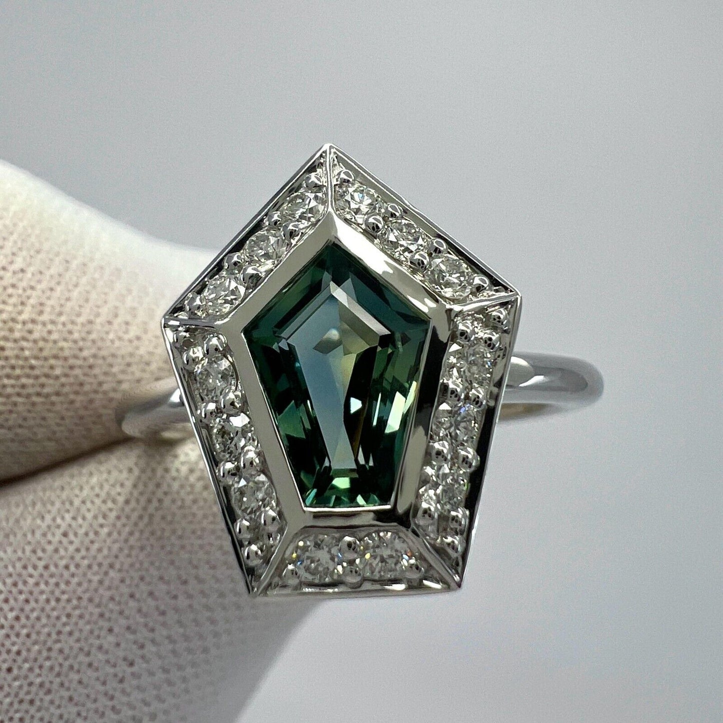 GIA Certified 1.35ct Untreated Sapphire Green Blue & Diamond 18k White Gold Ring