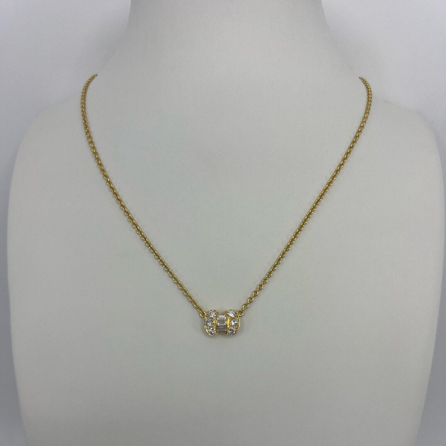 Vintage Van Cleef & Arpels Diamond Ribbon Bow 18k Yellow Gold Pendant Necklace