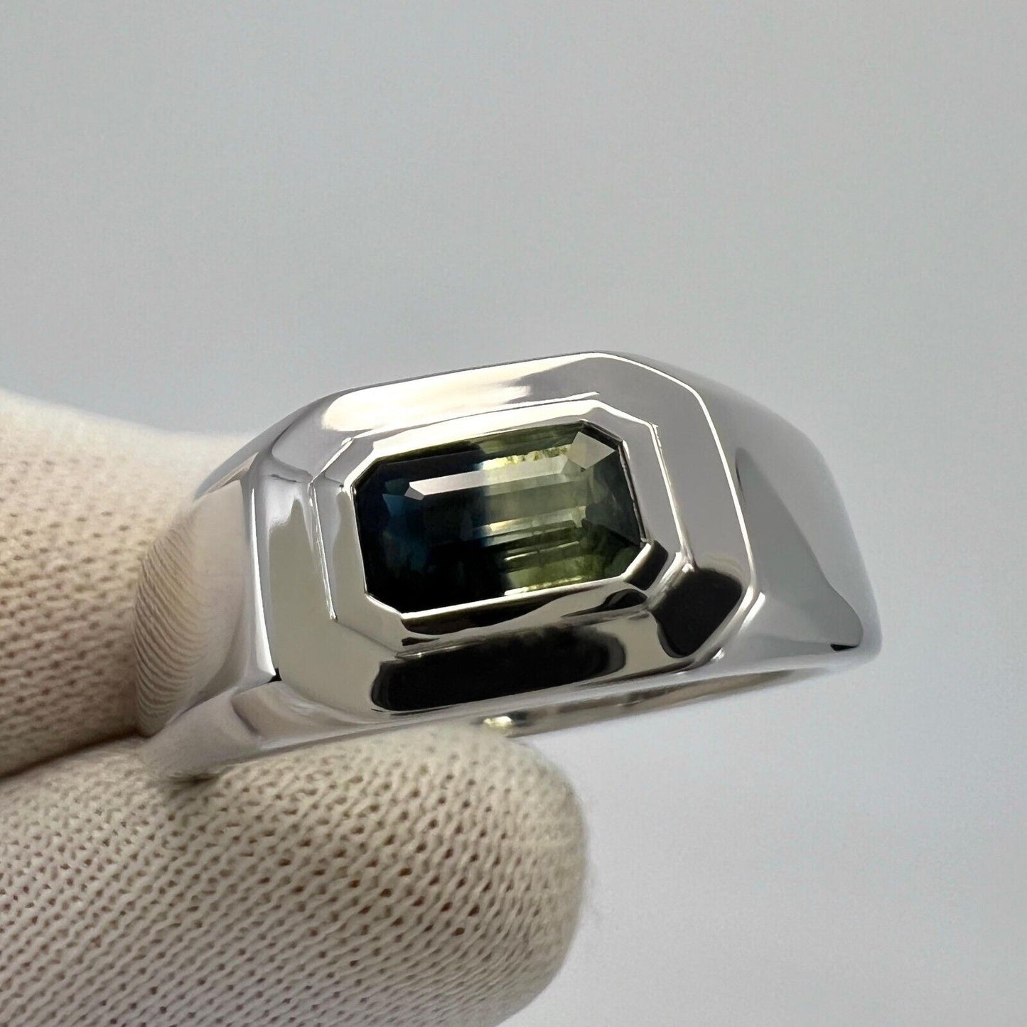 IGI Certified Bi Colour Blue Yellow Sapphire Emerald Cut 18k Gold East West Ring