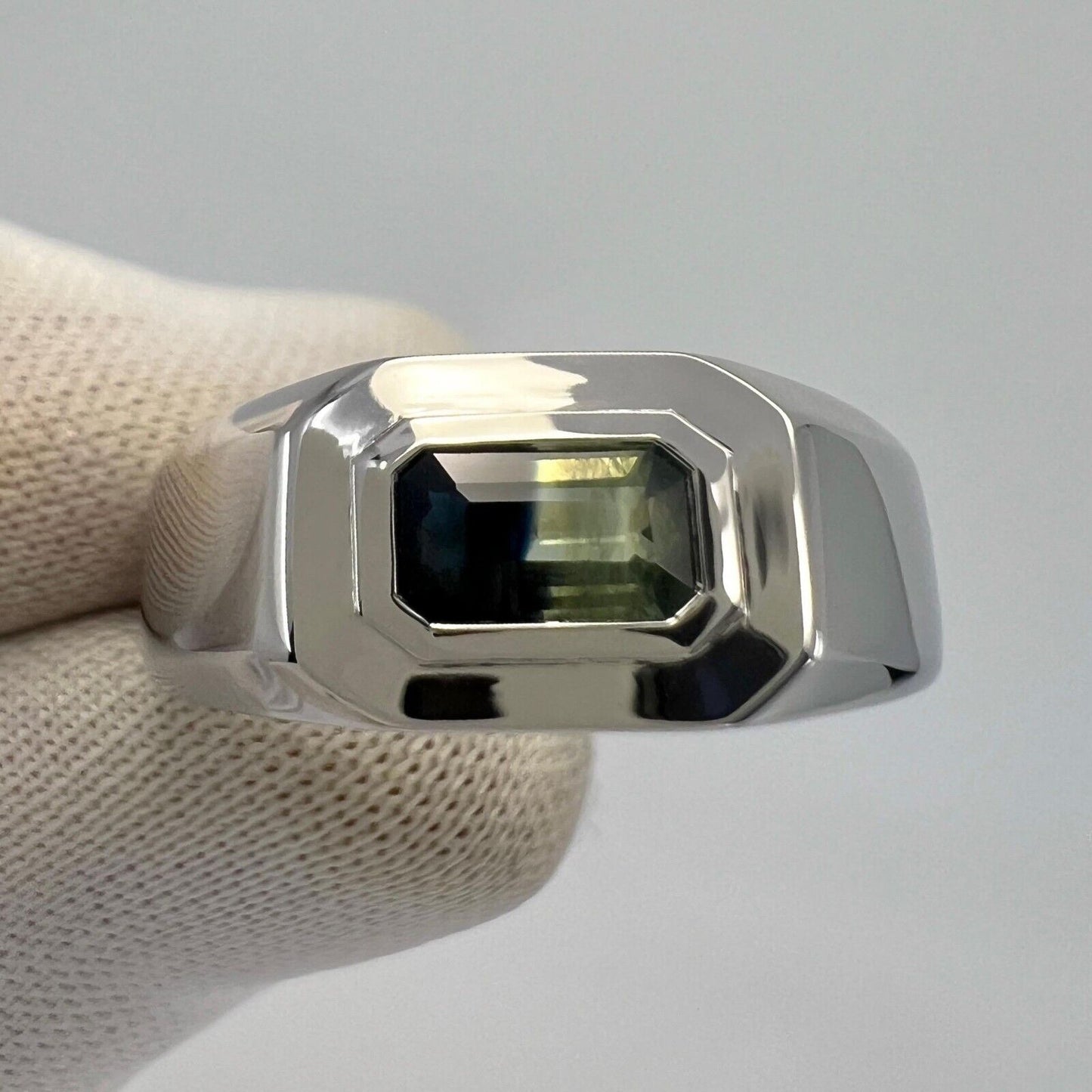 IGI Certified Bi Colour Blue Yellow Sapphire Emerald Cut 18k Gold East West Ring