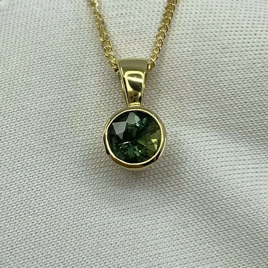 Unique Bi Colour Green Yellow UNTREATED Sapphire 18k Yellow Gold Pendant Rubover