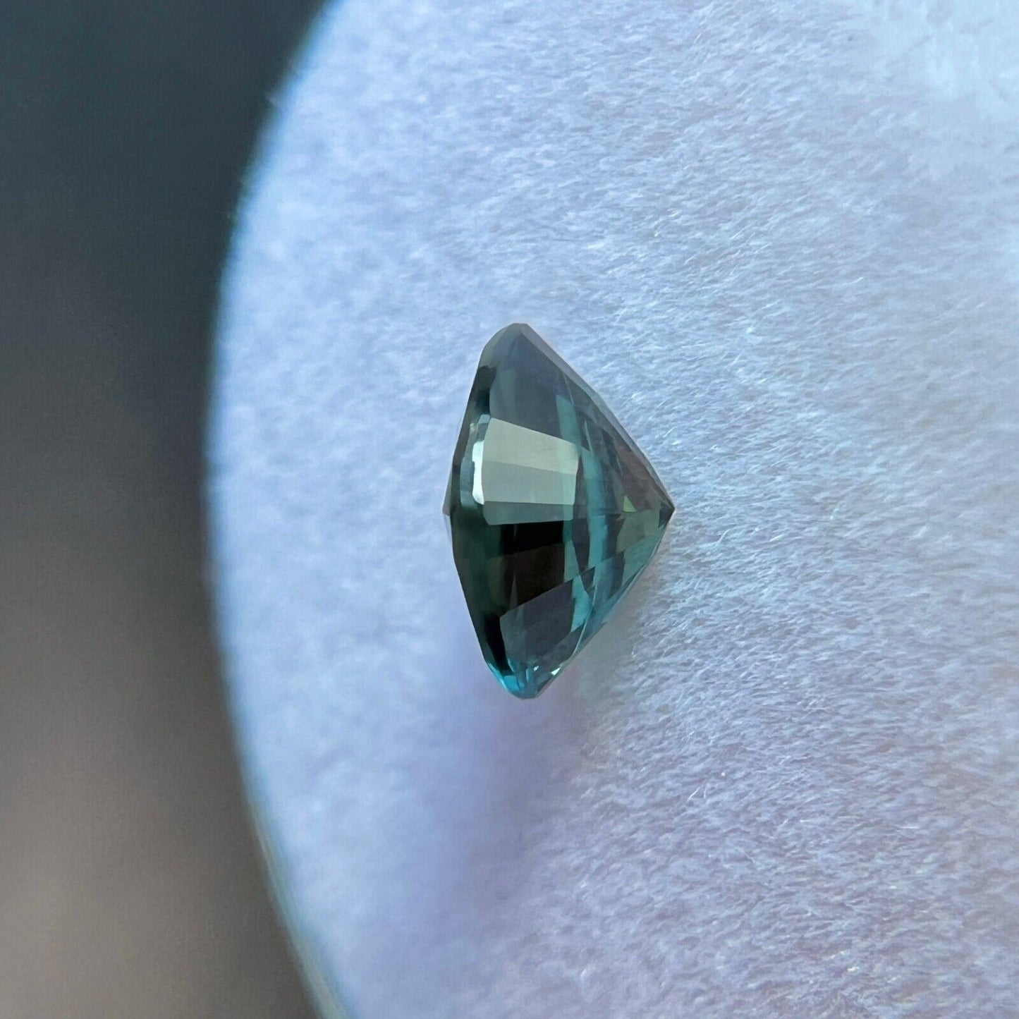 FINE 1.06ct NATURAL Bi Colour Blue Green RARE Sapphire Triangle Cut Gem 7x5mm