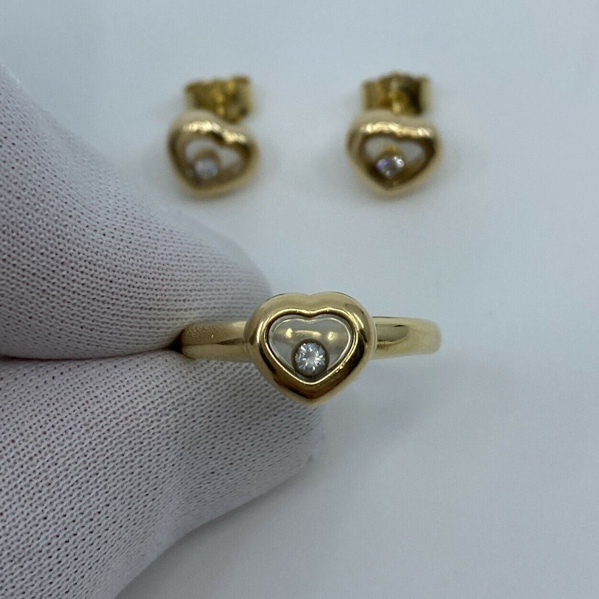 Vintage Chopard Happy Diamonds Icon 18k Yellow Gold Heart Ring