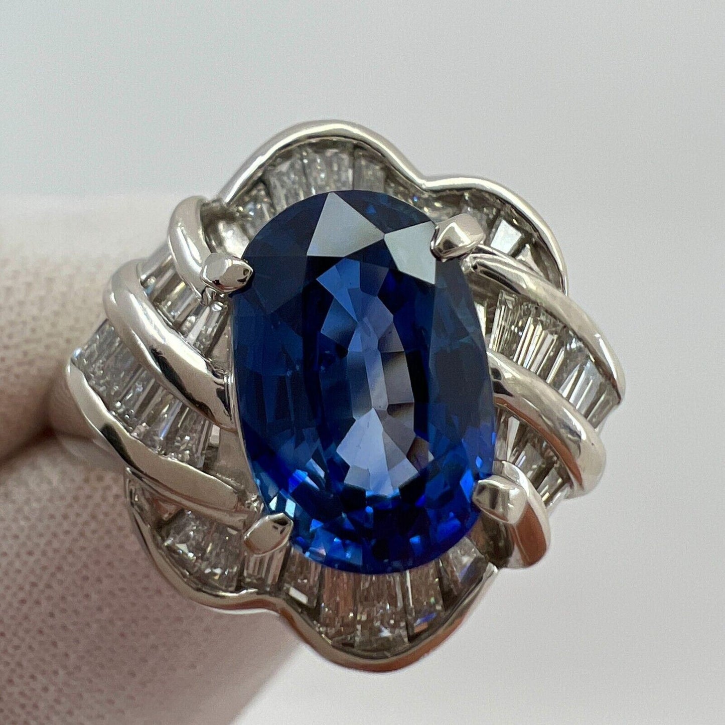 3.27 Carat Ceylon Blue Sapphire & Diamond Platinum Fancy Cocktail Cluster Ring