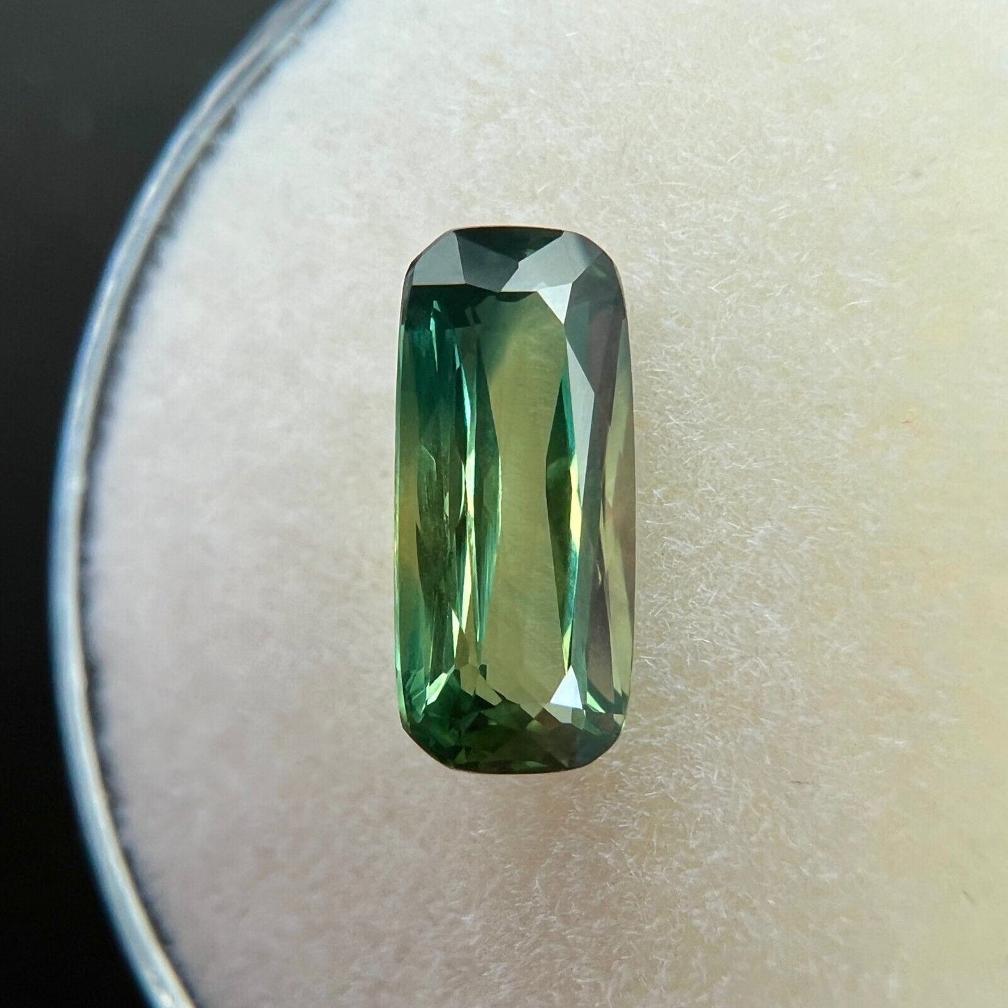 1.48ct UNIQUE Green Sapphire Fancy Cushion Scissor Cut Loose Gem 9.8x4.5mm VVS