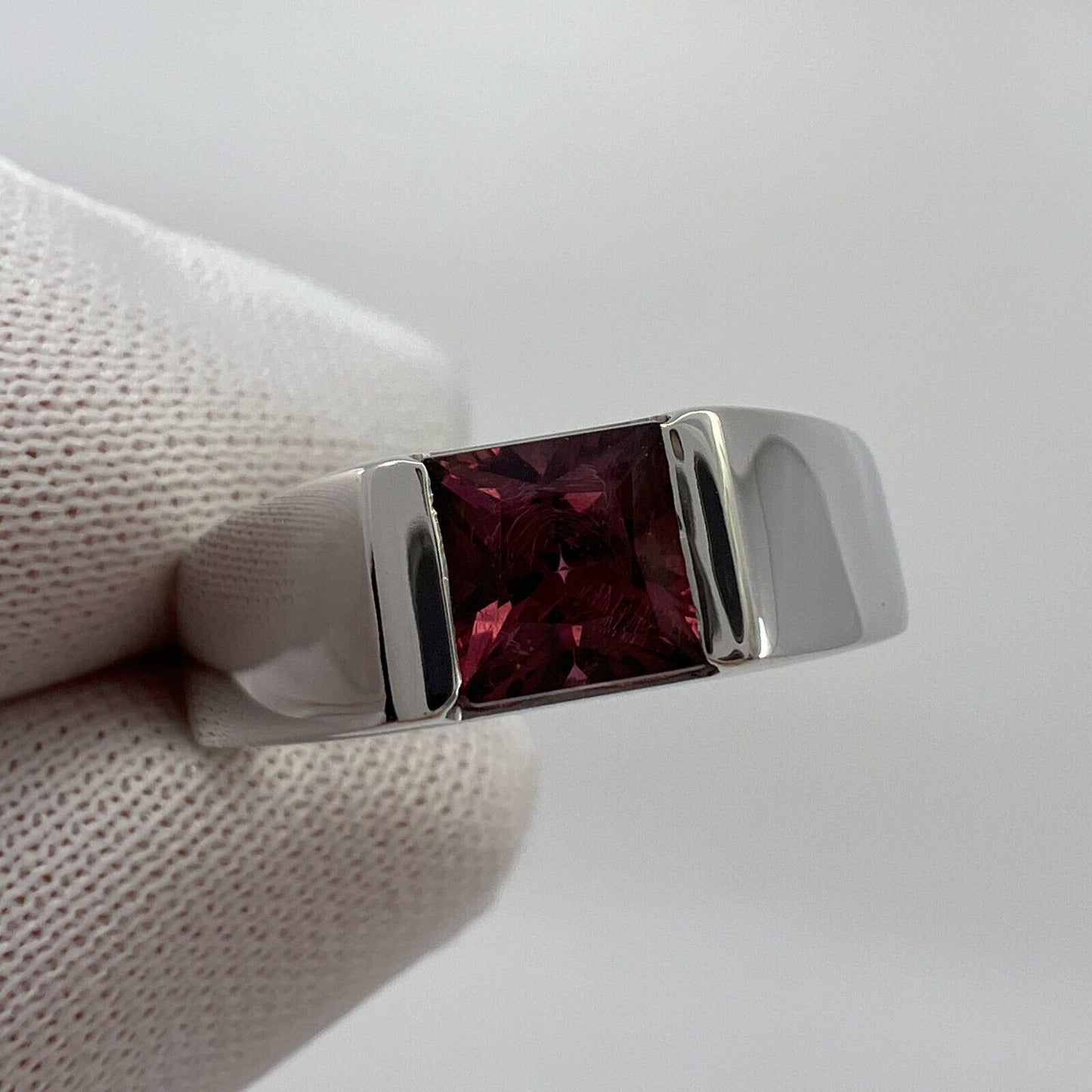 RARE Vintage Cartier Vivid Pink Purple Rhodolite Garnet 18k White Gold Tank Ring