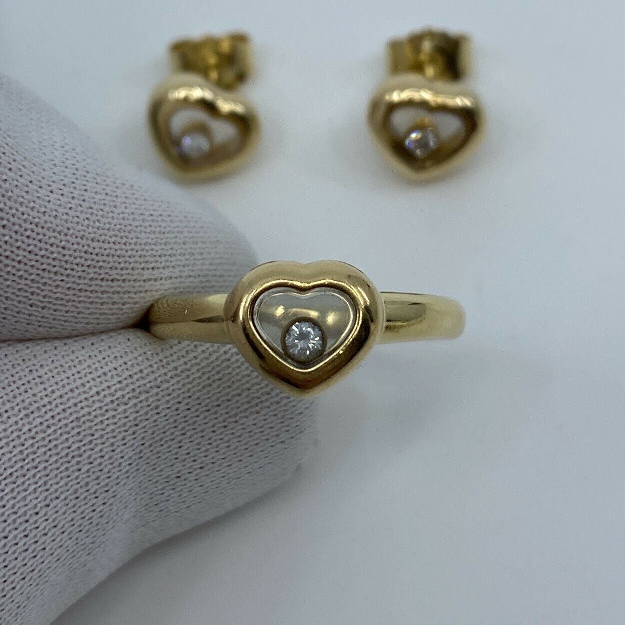 Vintage Chopard Happy Diamonds Icon 18k Yellow Gold Heart Ring