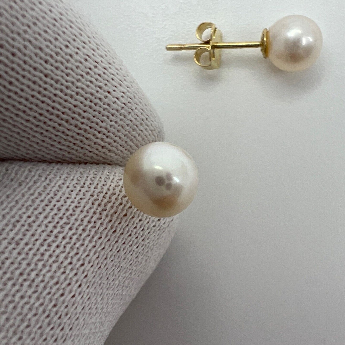 5mm Round Cultured Freshwater White Pearl 9k Yellow Gold Stud Earrings