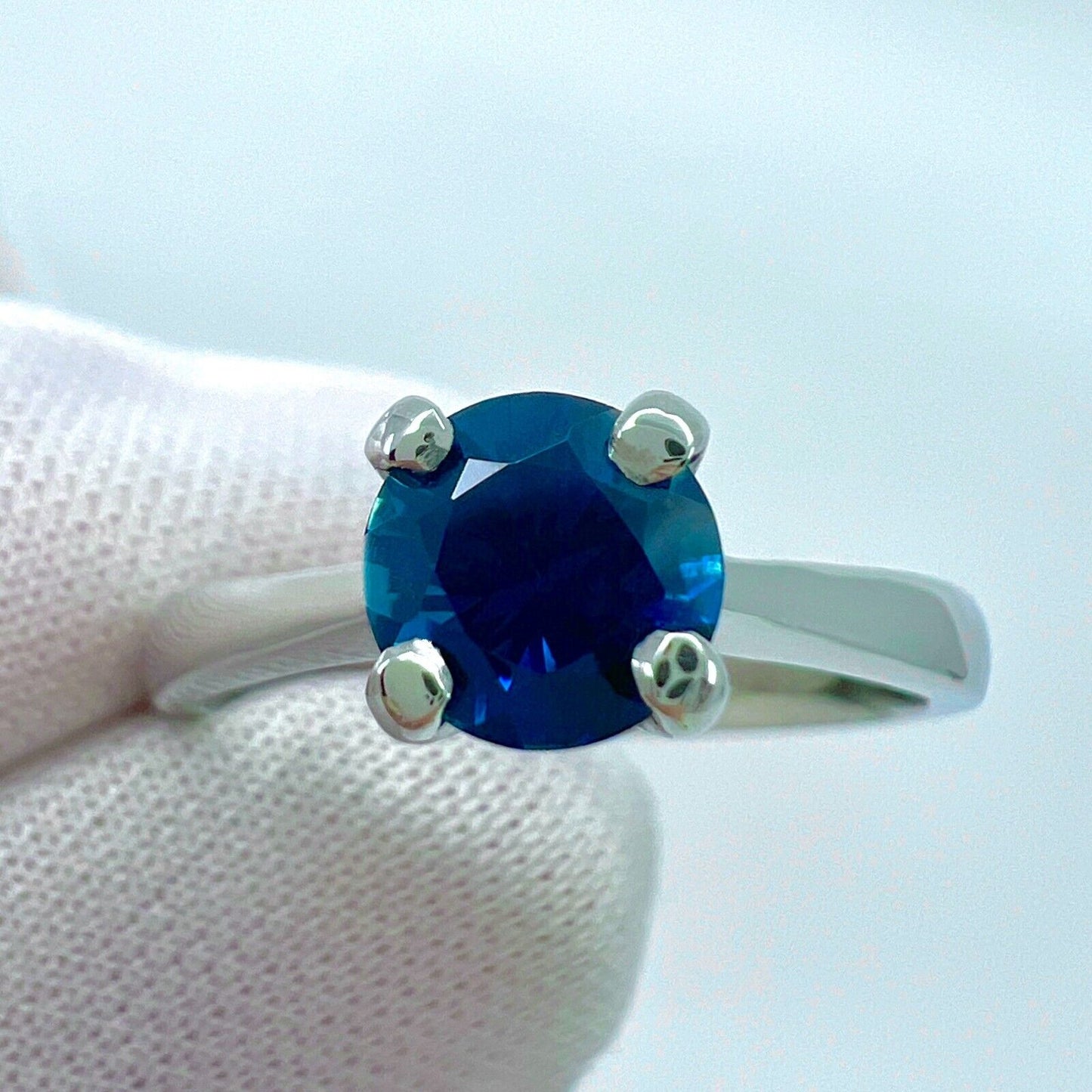 Natural 1.02ct Deep Blue Sapphire Round Cut Platinum Solitaire Ring 6mm