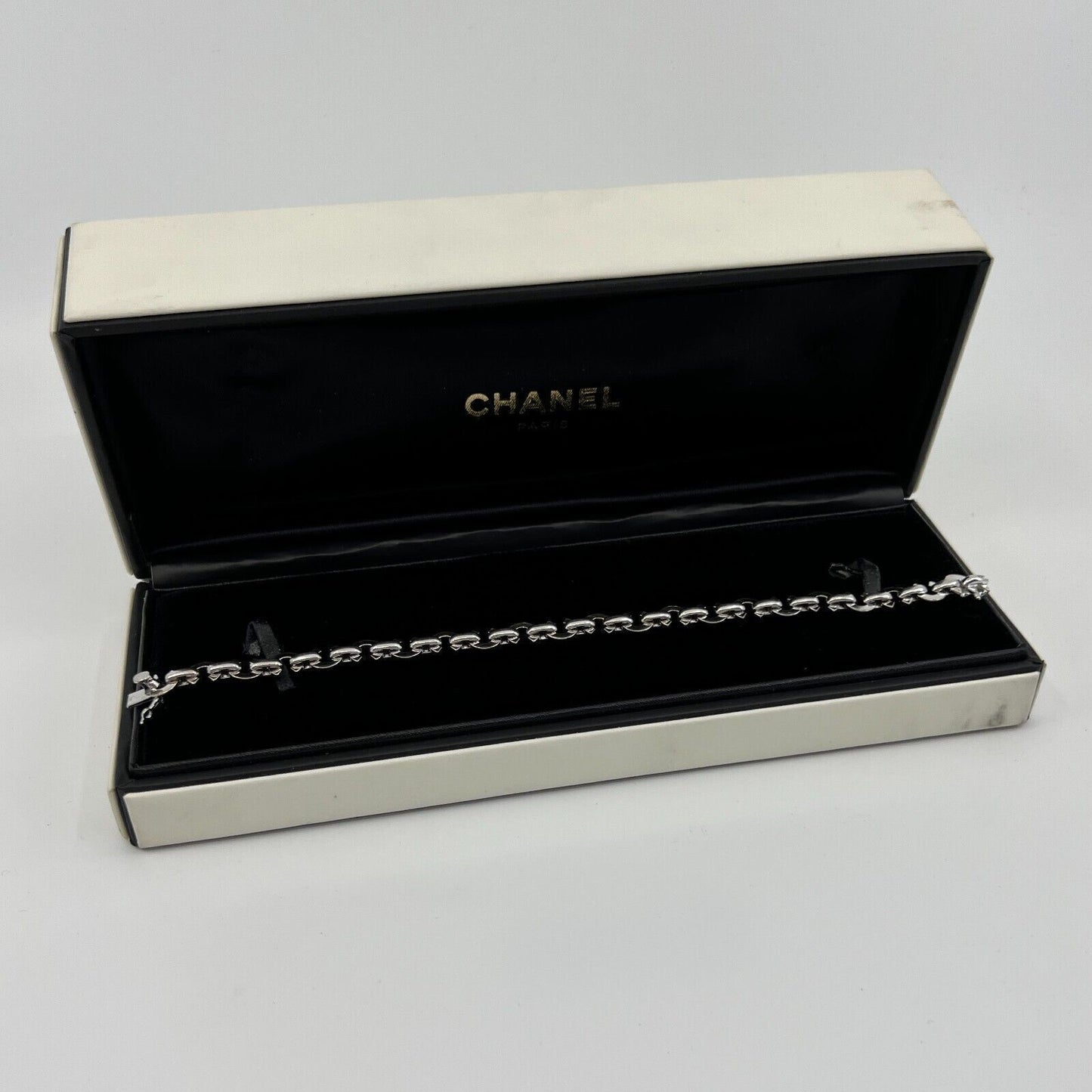Rare Limited Edition CHANEL C Link Charm 18k White Gold Bracelet 20cm With Box