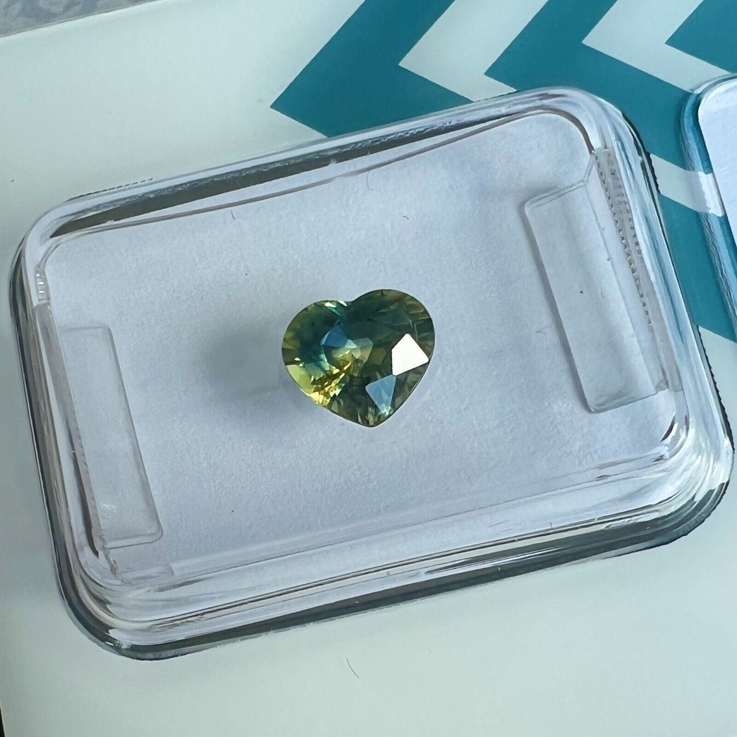 1.01ct Bi Colour Blue Green Australian Sapphire NO HEAT Heart Cut IGI CERTIFIED