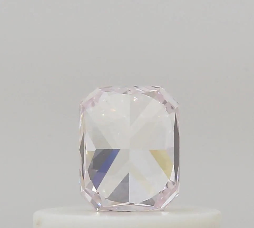 0.29ct Radiant Natural Diamond (Colour Fancy Light Pink, Clarity VVS2, GIA Certified)
