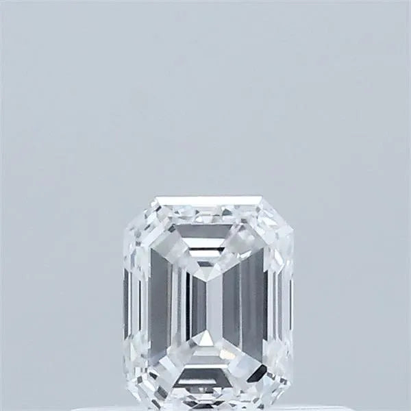 0.37ct Emerald Lab Grown Diamond (Colour D, Clarity VVS2, IGI Certified)