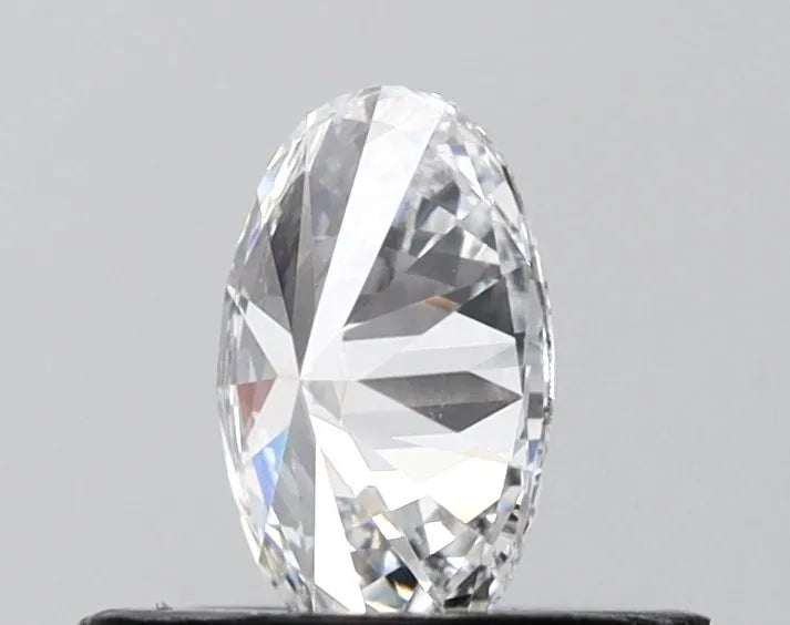 0.41ct Oval Lab Grown Diamond (Colour D, Clarity VVS2, IGI Certified)