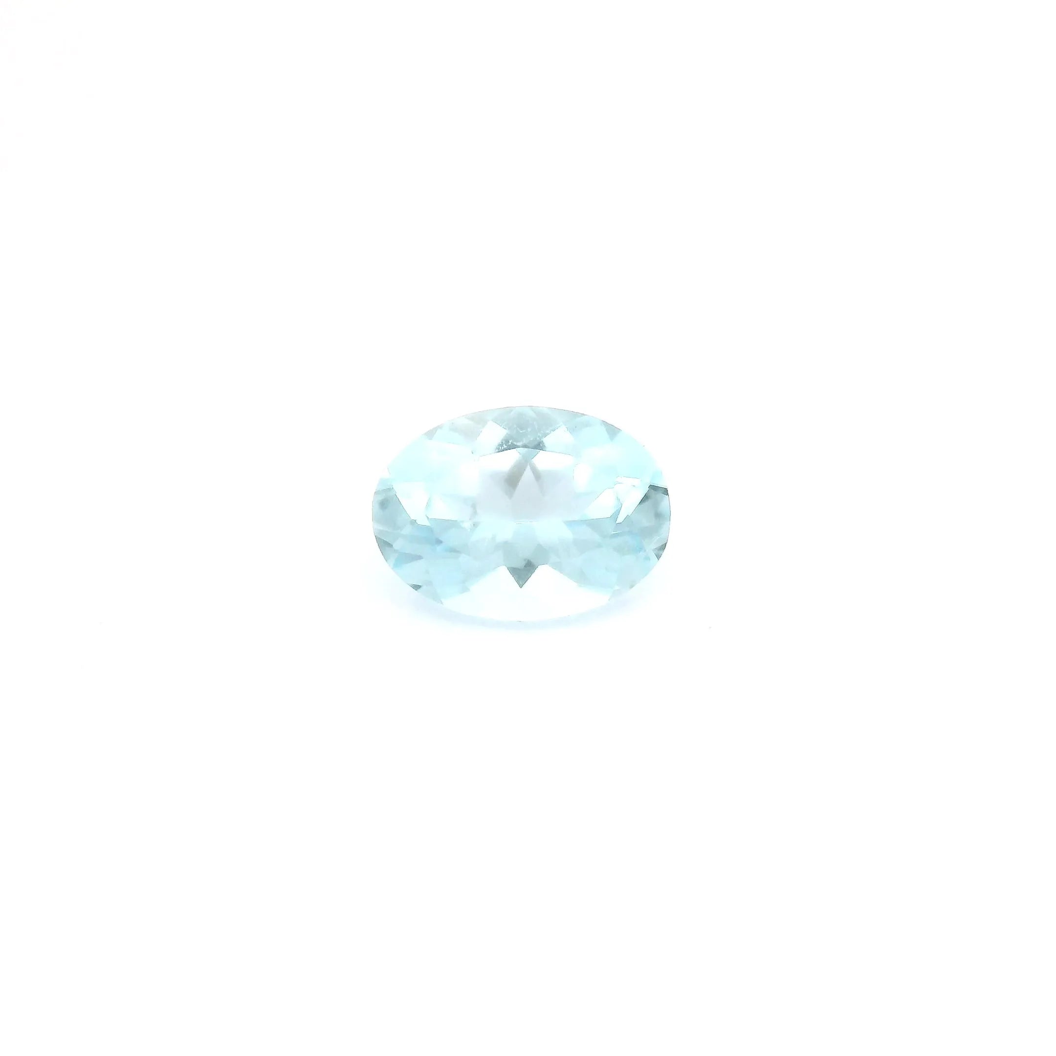 0.65ct Oval Natural Aquamarine (Colour Blue, Clarity Eye Clean, Cut Faceted)