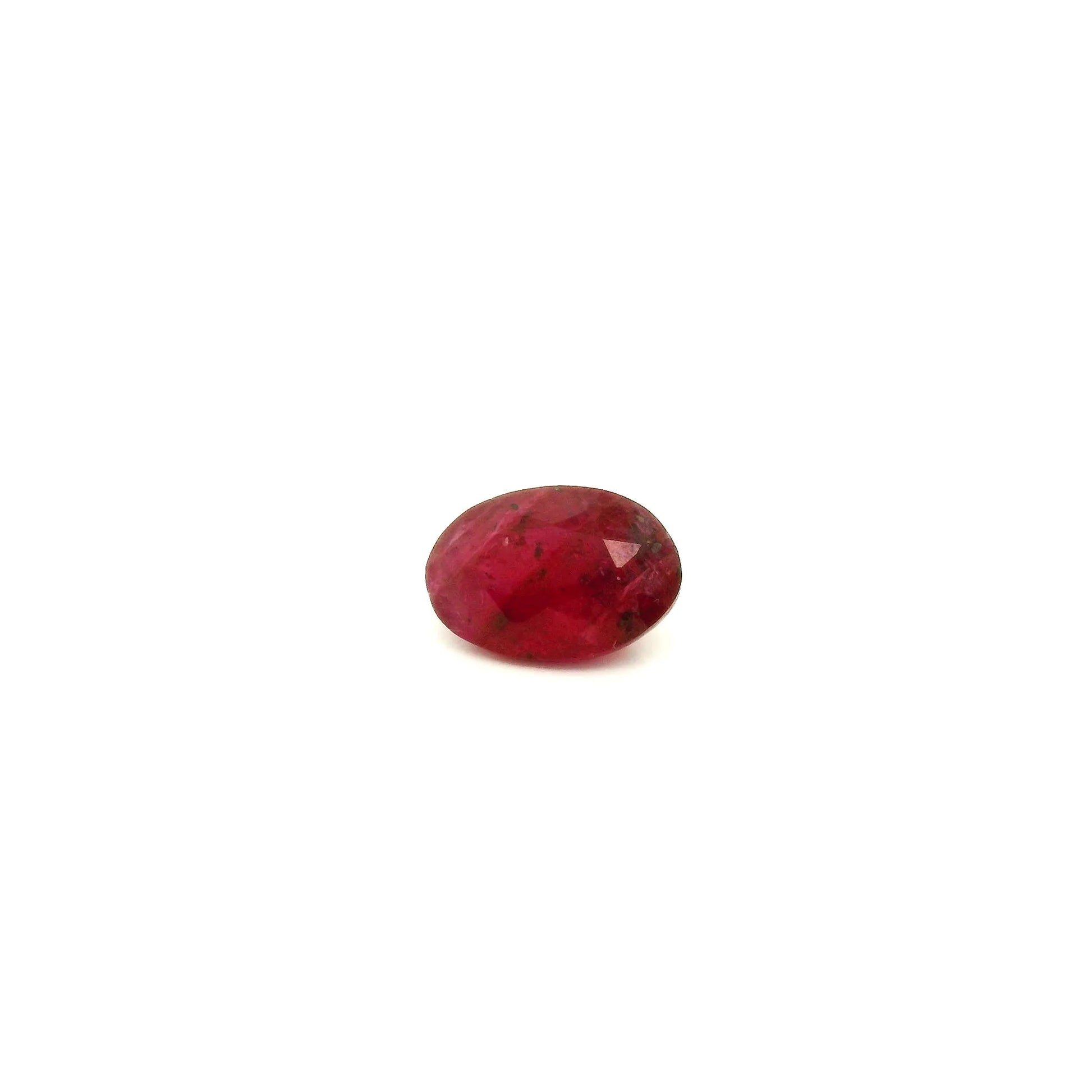0.84ct Oval Natural Ruby (Colour Red, Clarity Moderately Included, Cut Faceted)