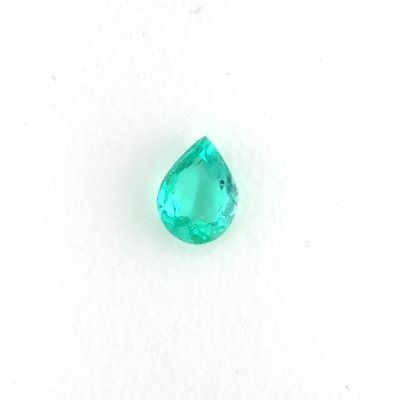 0.88ct Pear Natural Emerald (Colour Green, Clarity Eye Clean, Cut Faceted)