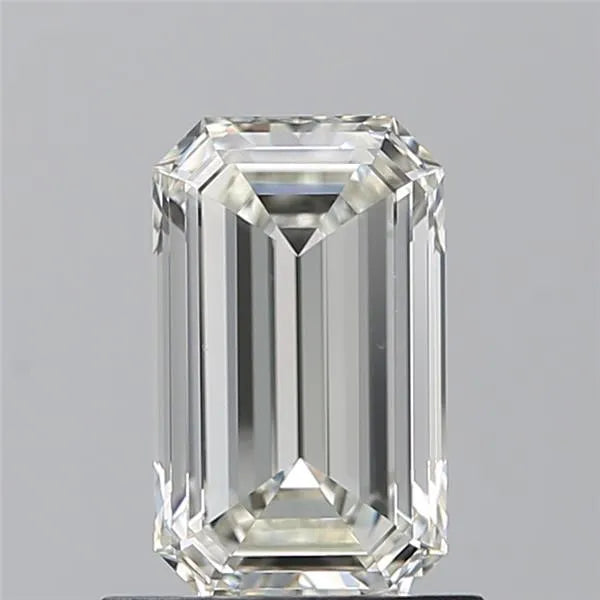 0.90ct Emerald Natural Diamond (Colour J, Clarity VS1, GIA Certified)