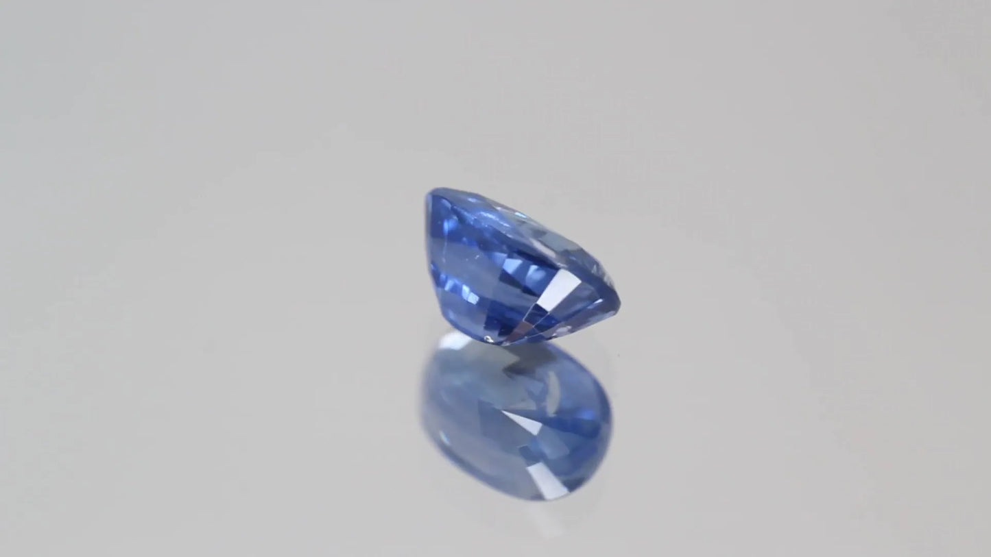1.38ct Oval Natural Sapphire (Colour Blue, Clarity Eye Clean, Cut Faceted)
