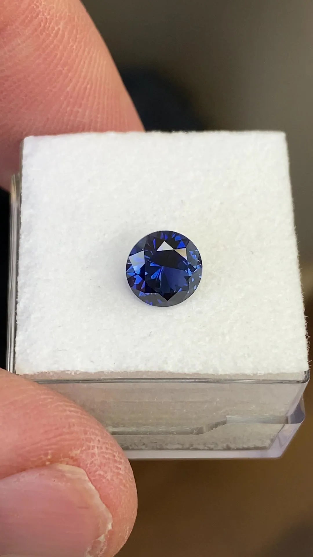 1.44ct Round Natural Sapphire (Colour Blue, Clarity Eye Clean, Cut Faceted)