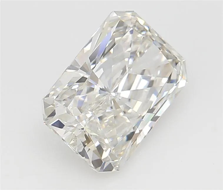 1.65ct Radiant Lab Grown Diamond (Colour H, Clarity VS1, IGI Certified)