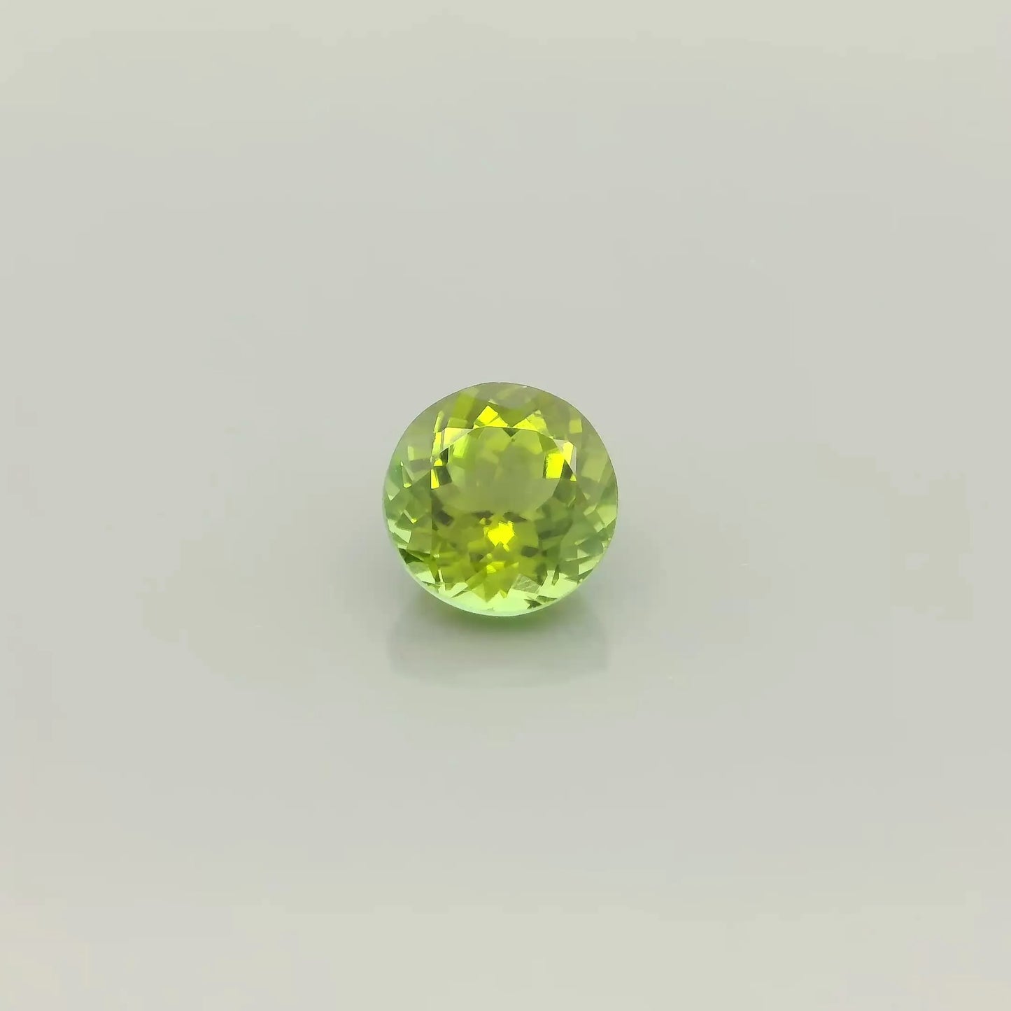 1.84ct Round Natural Tourmaline (Colour Green, Clarity Eye Clean, Cut Faceted)
