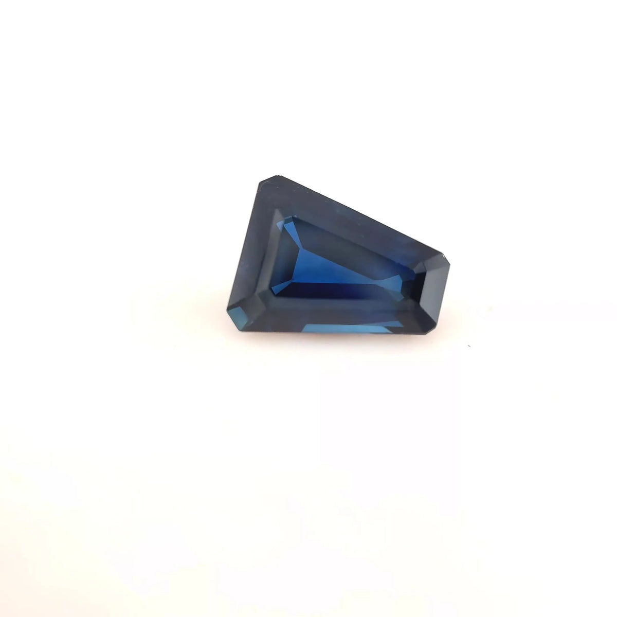 1.85ct Emerald Natural Sapphire (Colour Blue, Clarity Eye Clean, Cut Faceted)