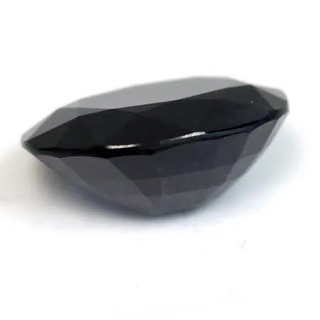 4.40ct Oval Natural Sapphire (Colour Blue, Clarity Slightly Included, Cut Faceted)