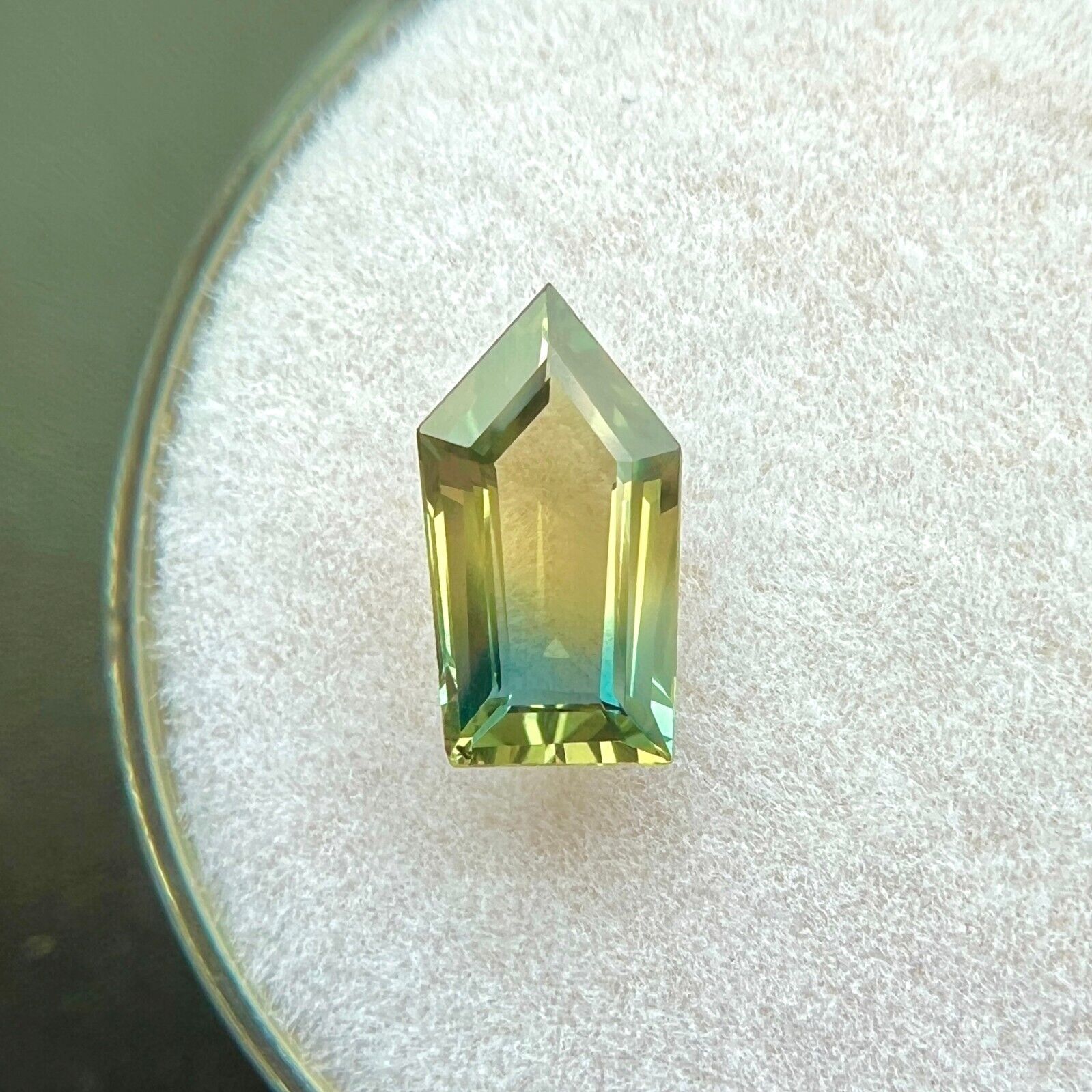 44053772
