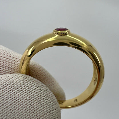 Vintage Cartier Round Cut Red Ruby 18k Yellow Gold Signet Style Domed Ring US5.5