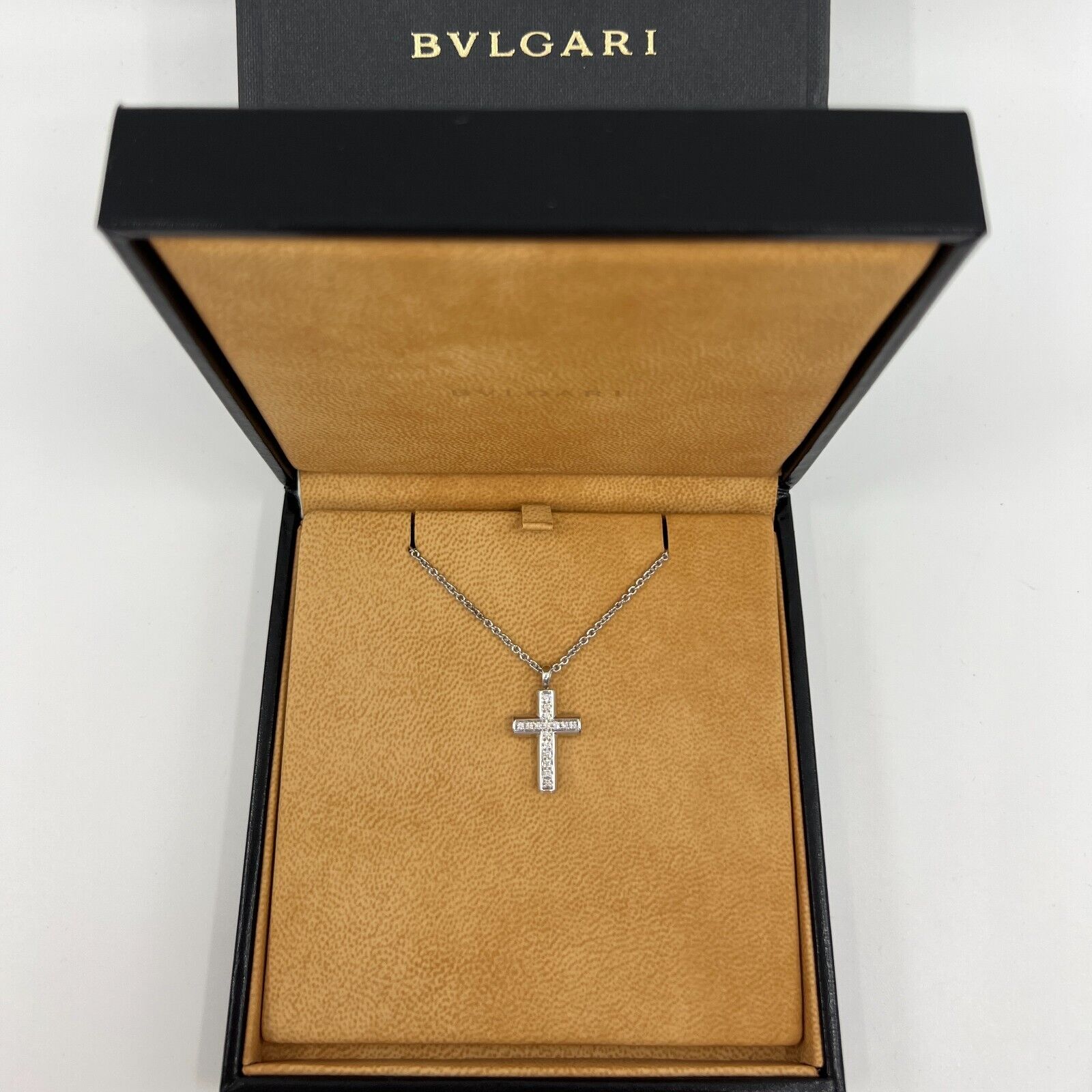 Rare Vintage Bvlgari Diamond Cross 18 Karat White Gold Pendant Necklace