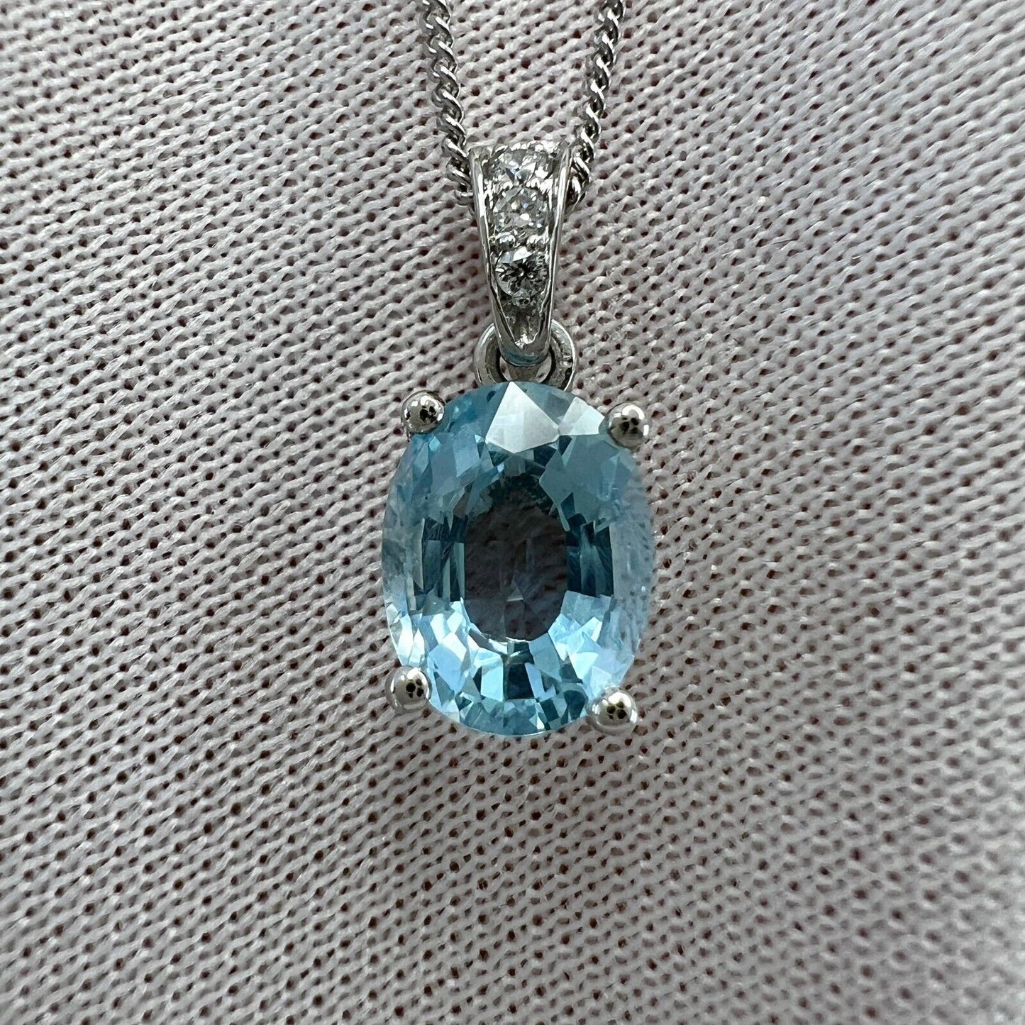 1.26ct Oval Cut Blue Aquamarine & Diamond Platinum Solitaire Pendant Necklace