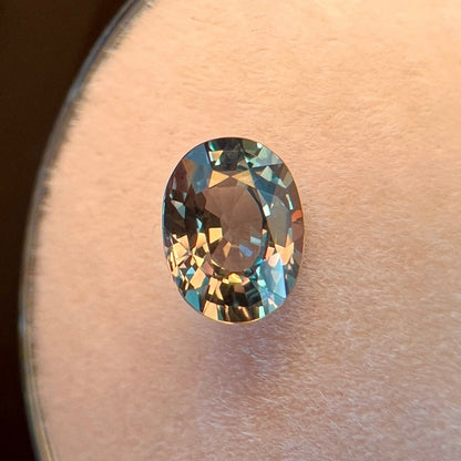 Natural GIA CERTIFIED Colour Change Sapphire 1.00ct UNTREATED Oval Cut RARE Gem