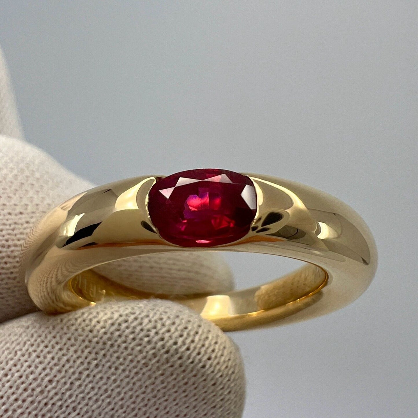 Vintage Cartier VIVID Red Ruby Oval Cut 18k Yellow Gold Solitaire Ellipse Ring 6