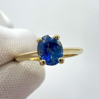 Fine Vivid Cornflower Blue Ceylon Sapphire Oval Cut 18k Yellow Solitaire Ring