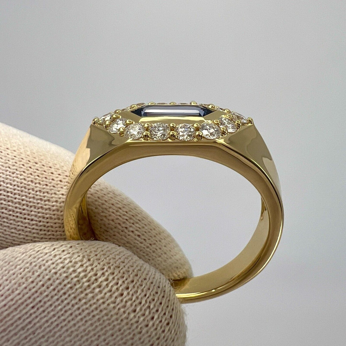 1.03ct Fancy Pentagon Ceylon Blue Sapphire & Diamond 18k Gold Halo Signet Ring