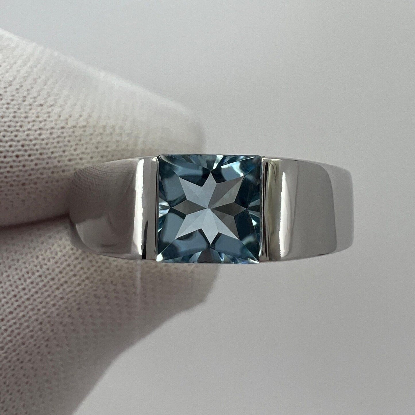 Vintage Cartier Blue Aquamarine Square Cushion 18k White Gold Tank Ring 49.5