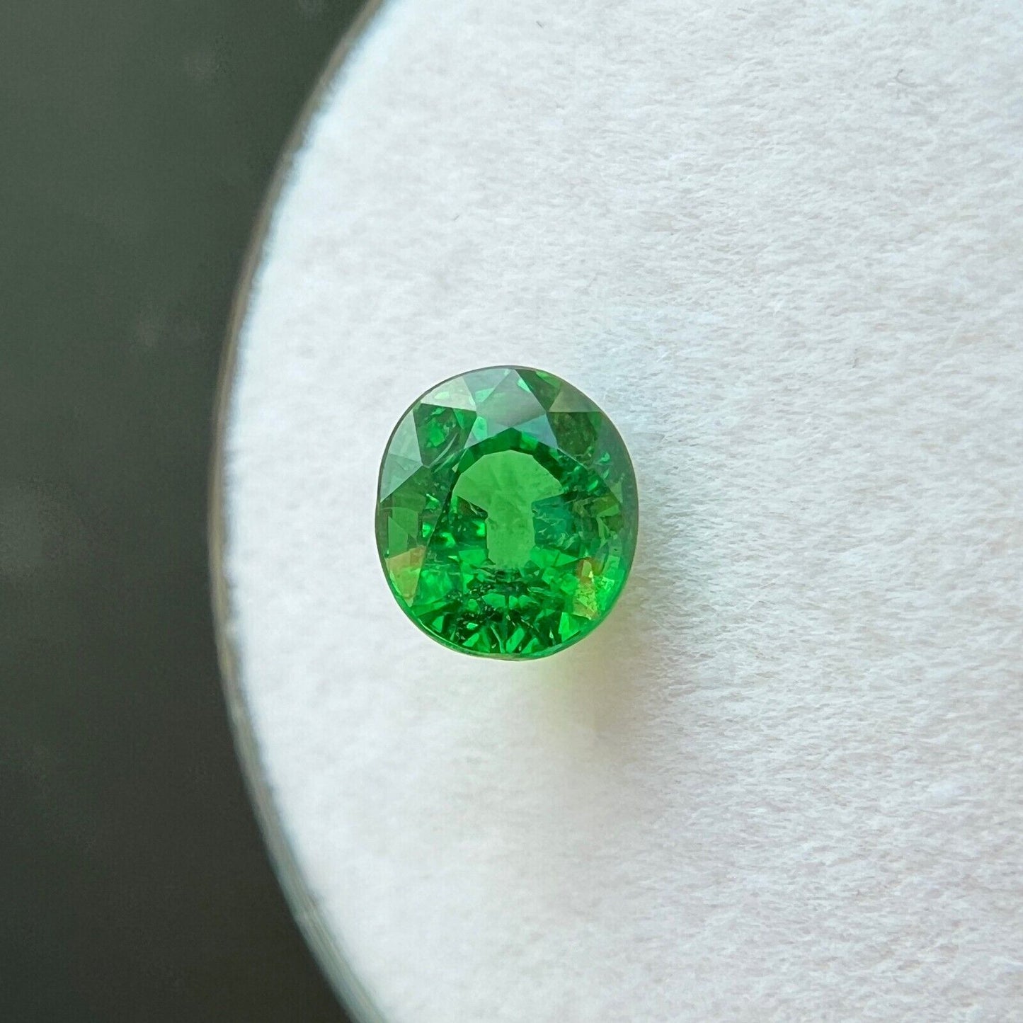 NATURAL Tsavorite Garnet 1.02ct Vivid Green Oval Cut 5.7x5mm Loose Gemstone